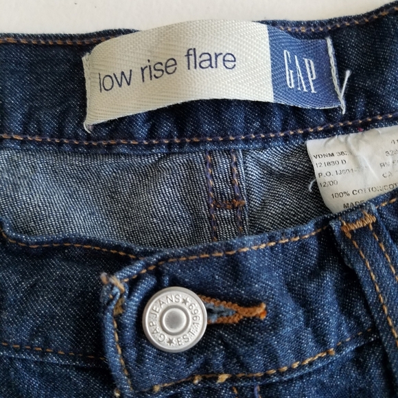 GAP Women's Low Rise Flare Dark Blue Denim Jeans  Size 12 Reg - Picture 8 of 10